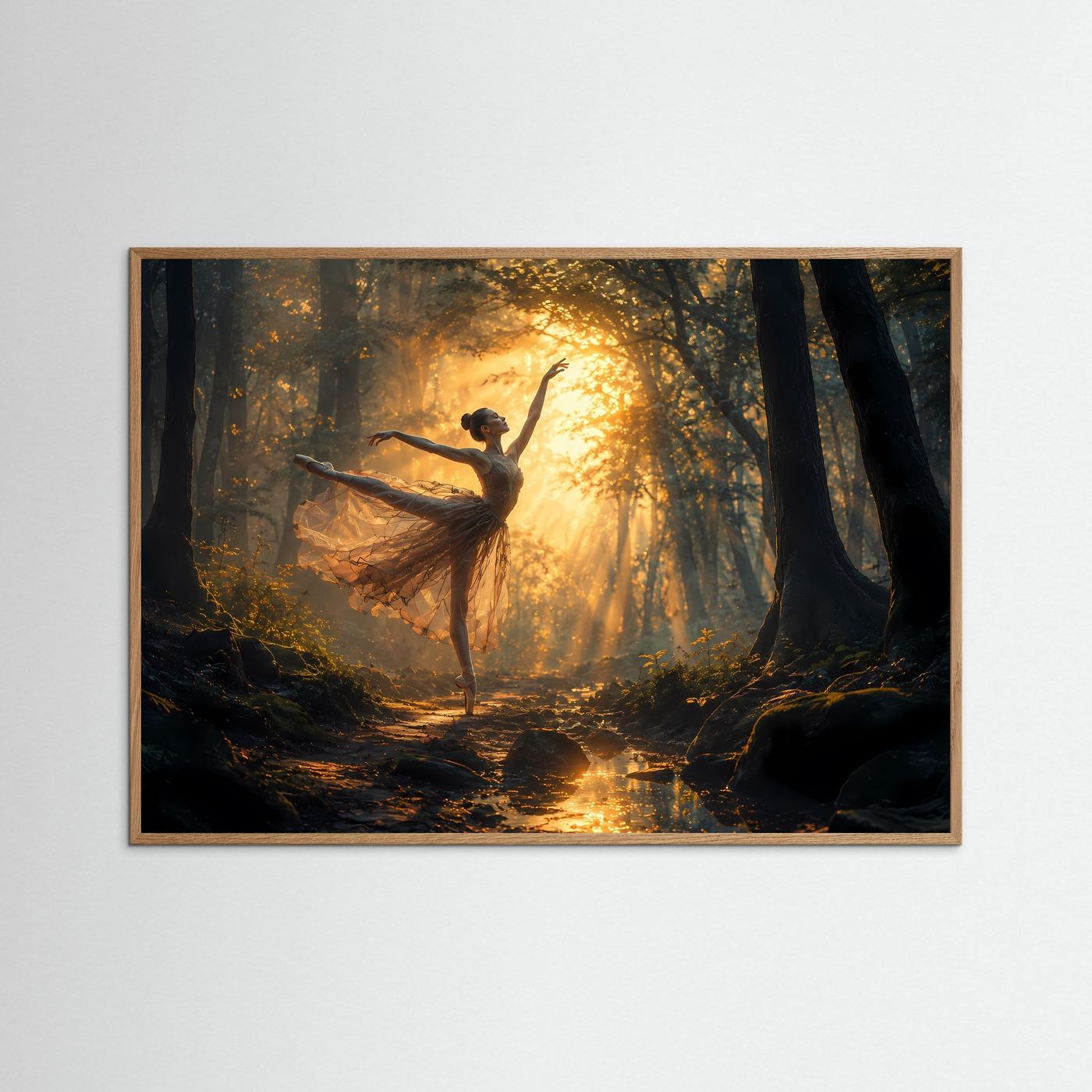 Ballerina im Wald Poster Querformat | Elegante Tänzerin im Sonnenlicht | Magische Natur Wandkunst