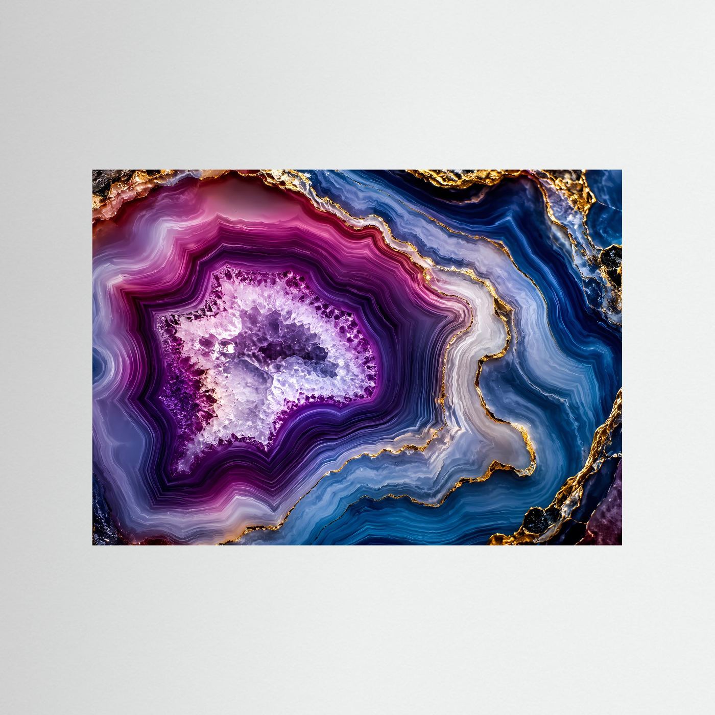 Achat Geode Poster Querformat | Abstrakte Edelstein Wandkunst in Violett, Blau & Gold | Luxuriöses Mineralien Wandbild