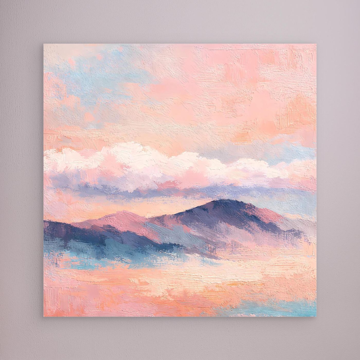 Leinwand-Wandbild mit Pastell-Bergkette und Wolken am Sonnenuntergang