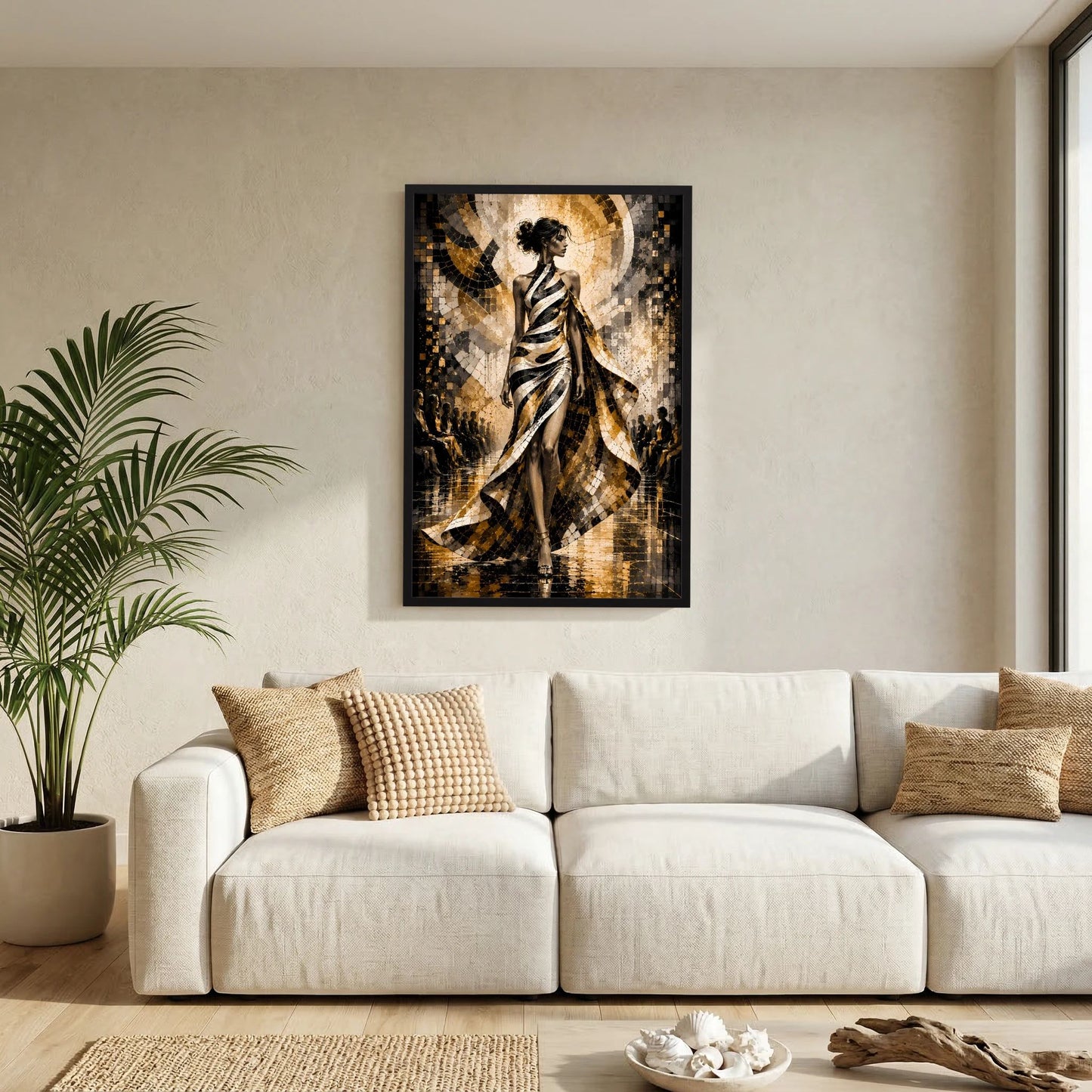 Poster im Hochformat mit Porträt einer eleganten Frau in Schwarz-Weiß und Gold, schwarzer Rahmen