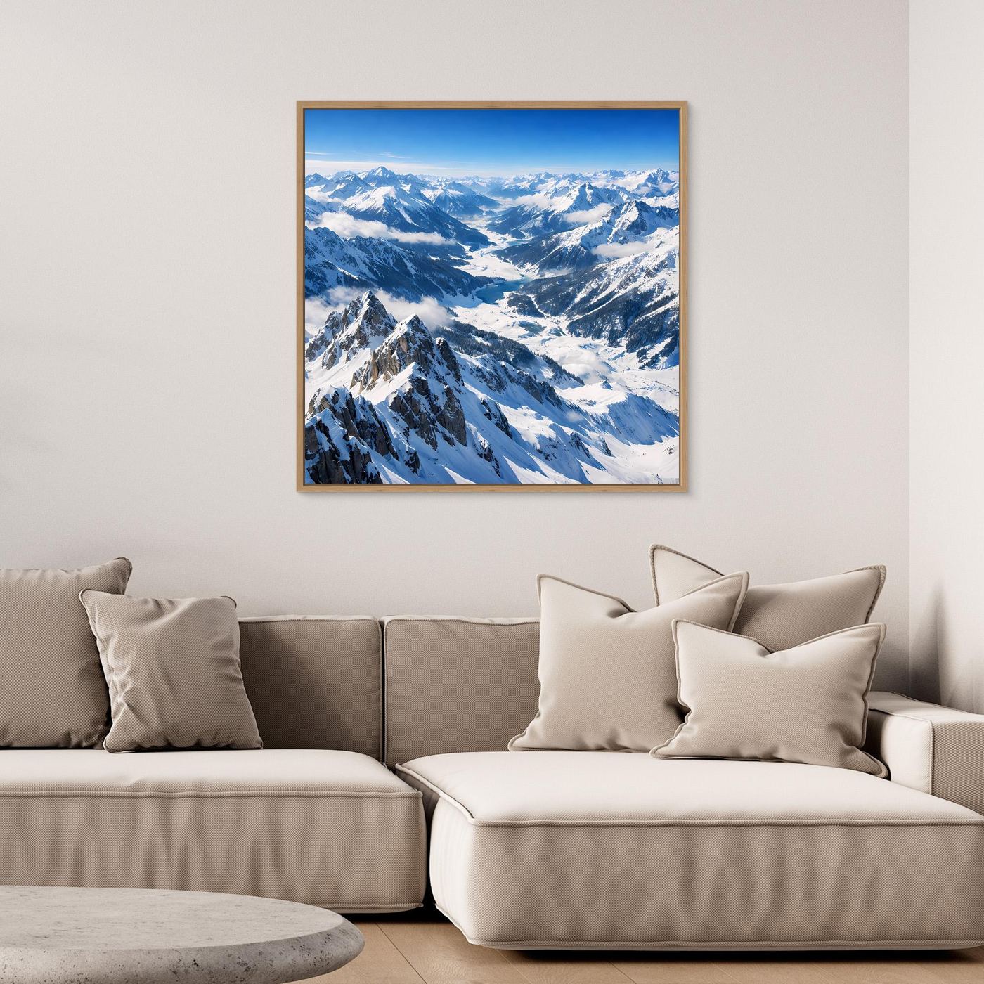 Leinwandbild Alpenpanorama mit schneebedeckten Bergen, mit Holzrahmen