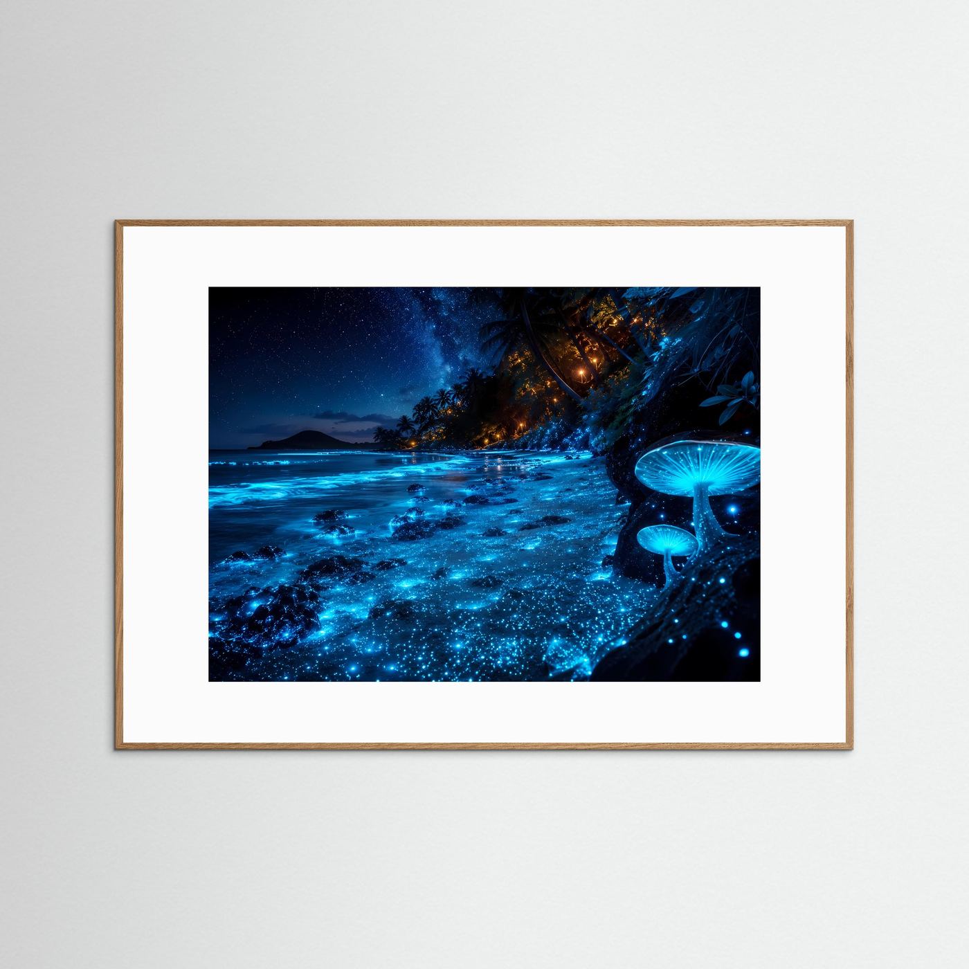 Leuchtender Nachtstrand Poster | Biolumineszenter Strand mit Sternenhimmel | Tropische Küste Wandbild | Magische Meereslandschaft | Moderne Wall Art