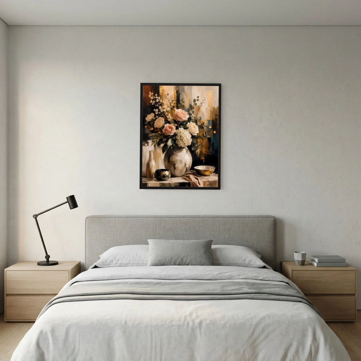 Blumenstillleben-Poster mit Rosen, Hortensien und Schalen, schwarzer Rahmen