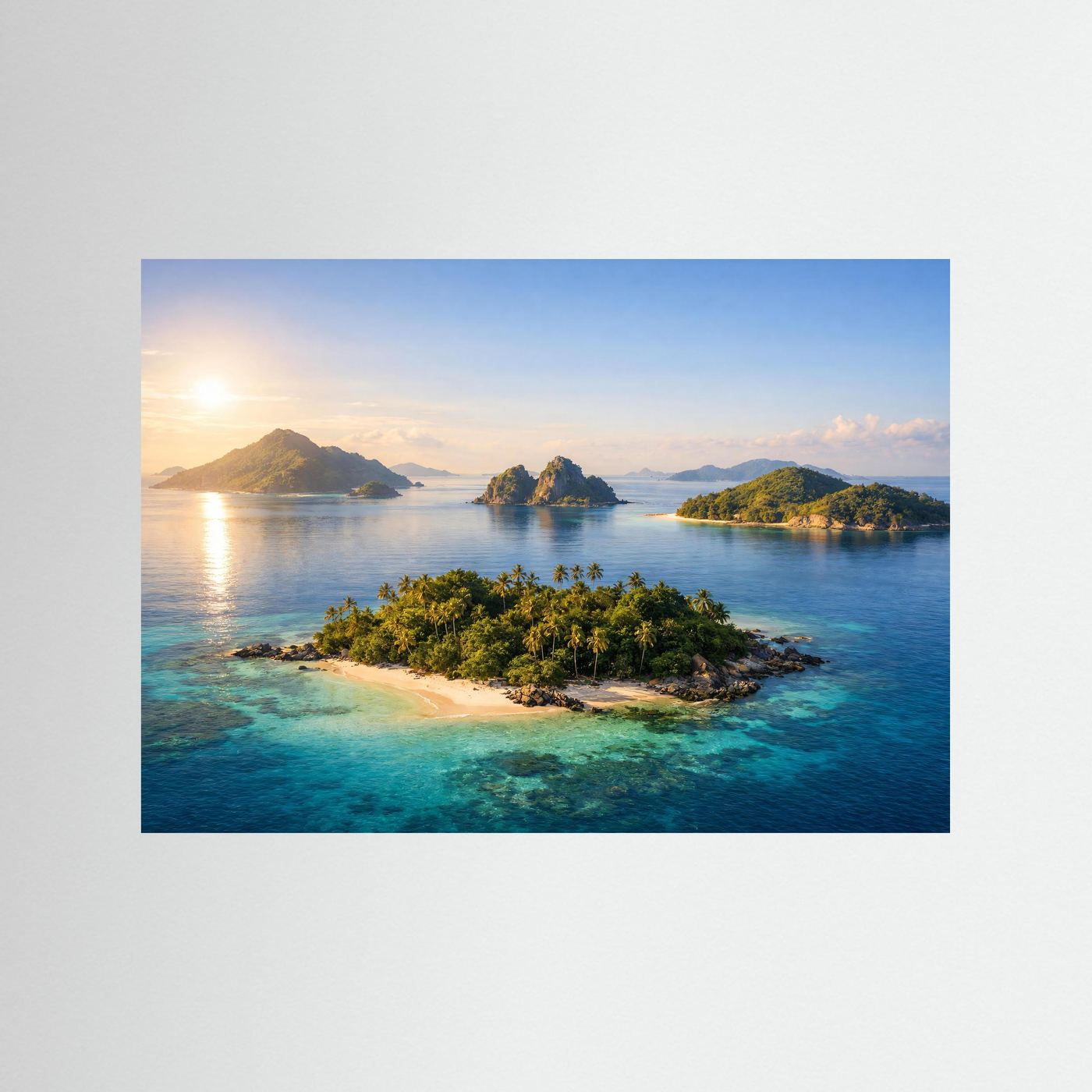 Querformat-Poster mit Tropeninsel am türkisfarbenen Meer, Sonnenaufgang im Panorama