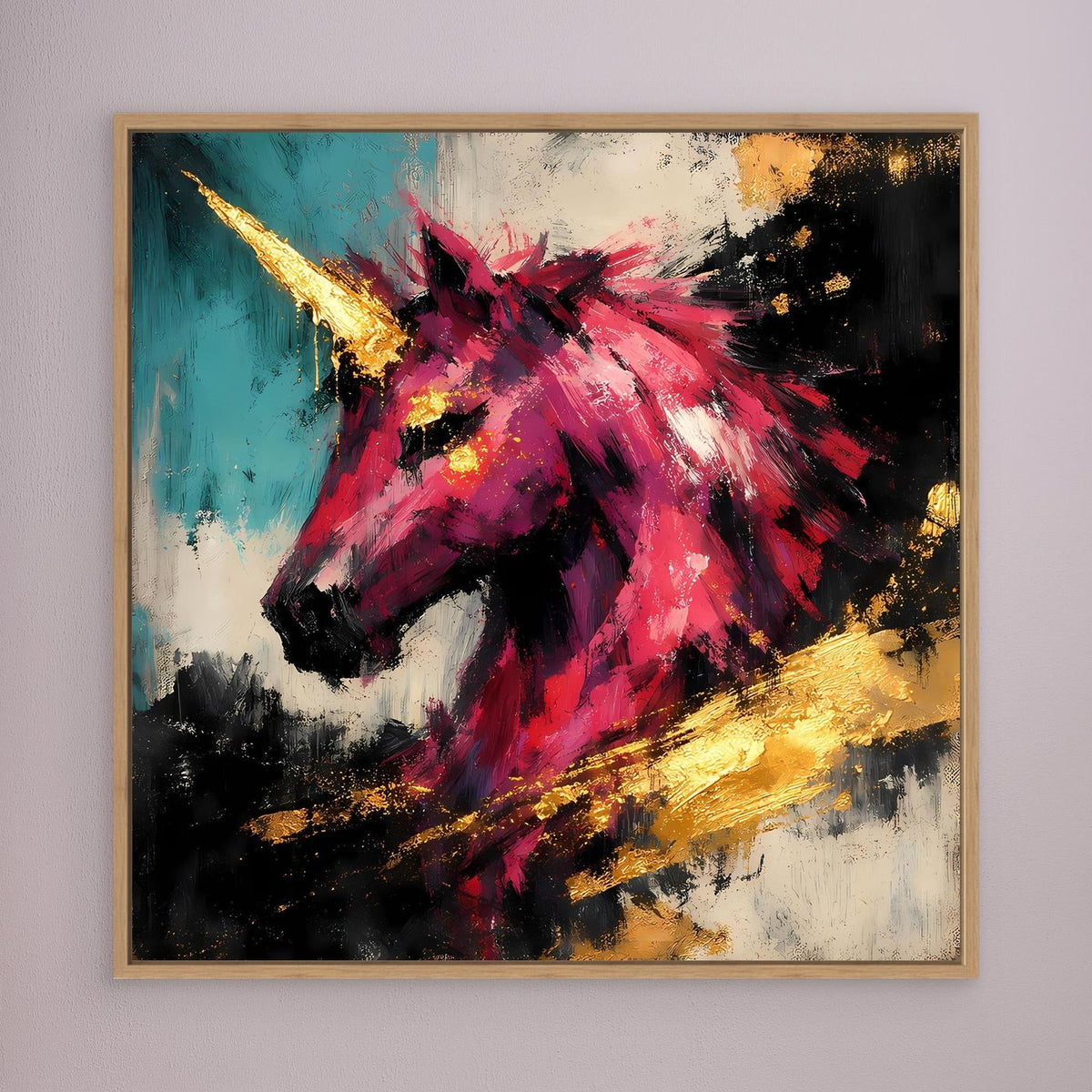 Leinwandbild mit pinkem Einhorn, goldener Linie und schwarzem Pinselauftrag im Holzrahmen
