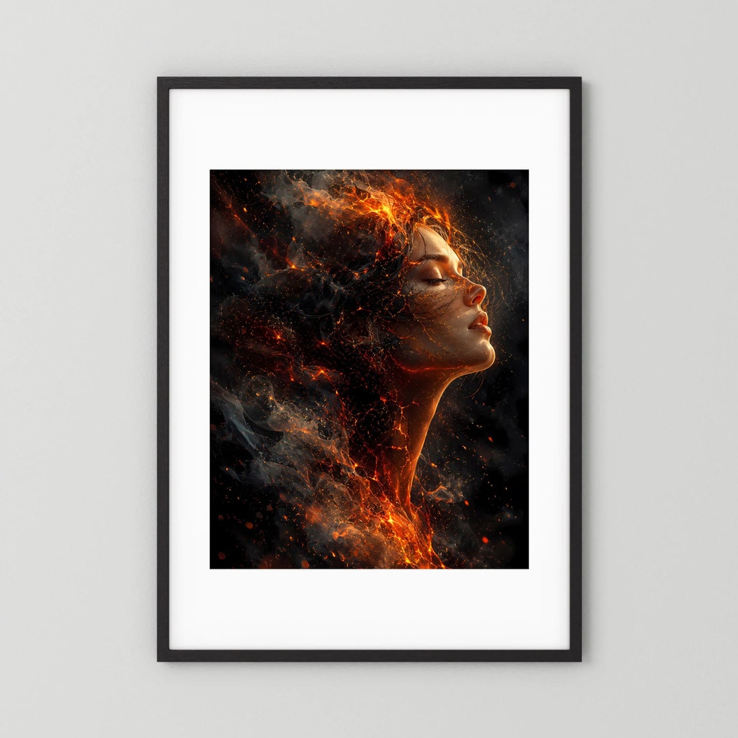 Poster Hochformat mit Frauenporträt aus Flammen und Glut, schwarzer Außenrahmen
