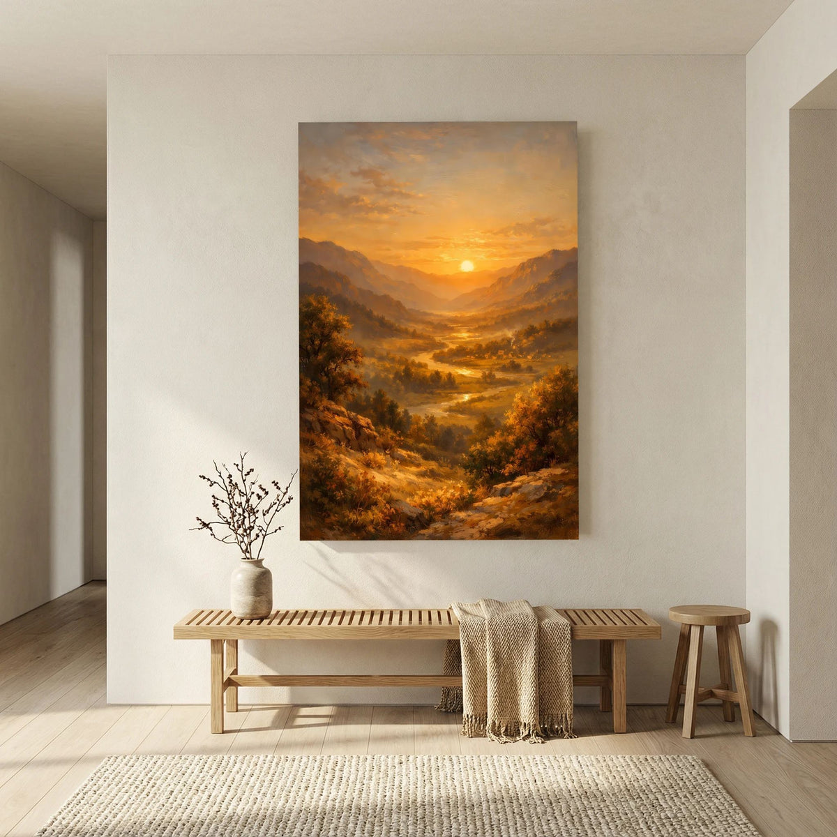 Hochformatiges Wandbild mit Berglandschaft im goldenen Abendlicht, brauner Holzrahmen