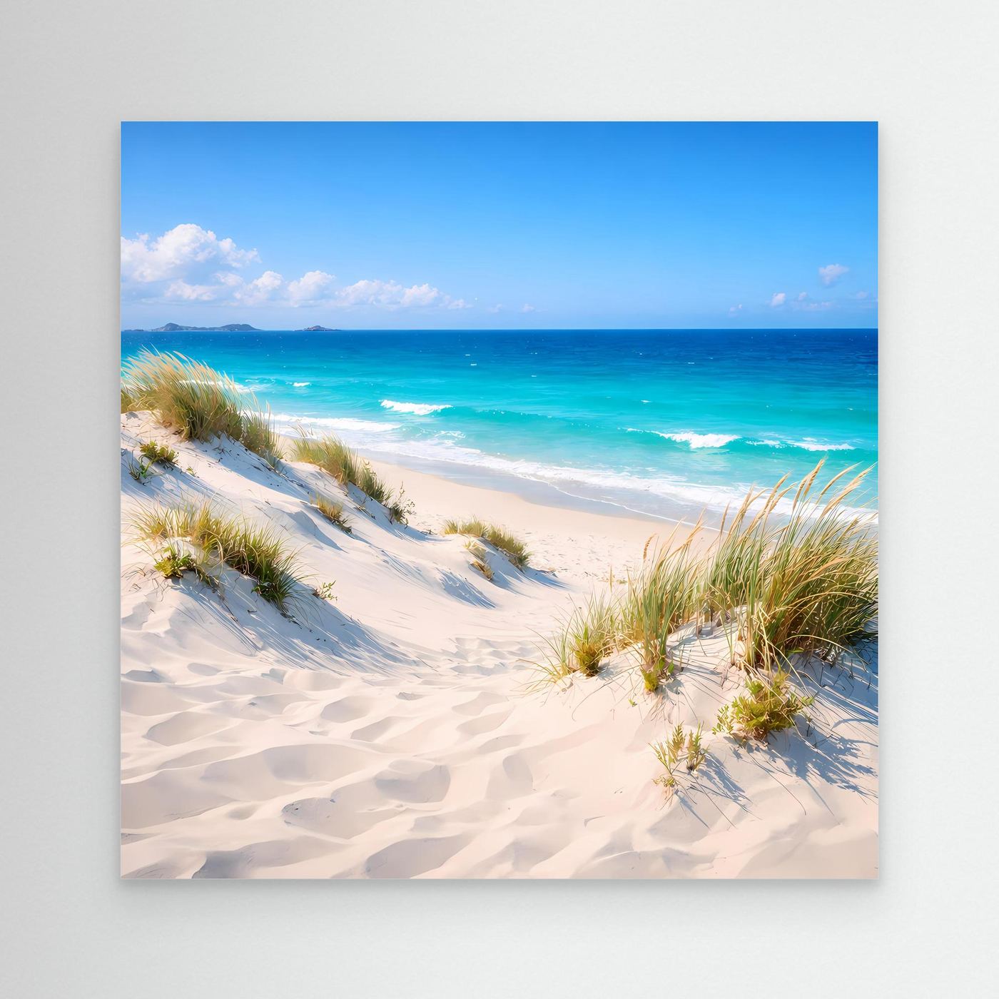 Leinwandbild mit Dünenlandschaft am Strand, türkises Meer und hellem Sand ohne sichtbaren Rahmen