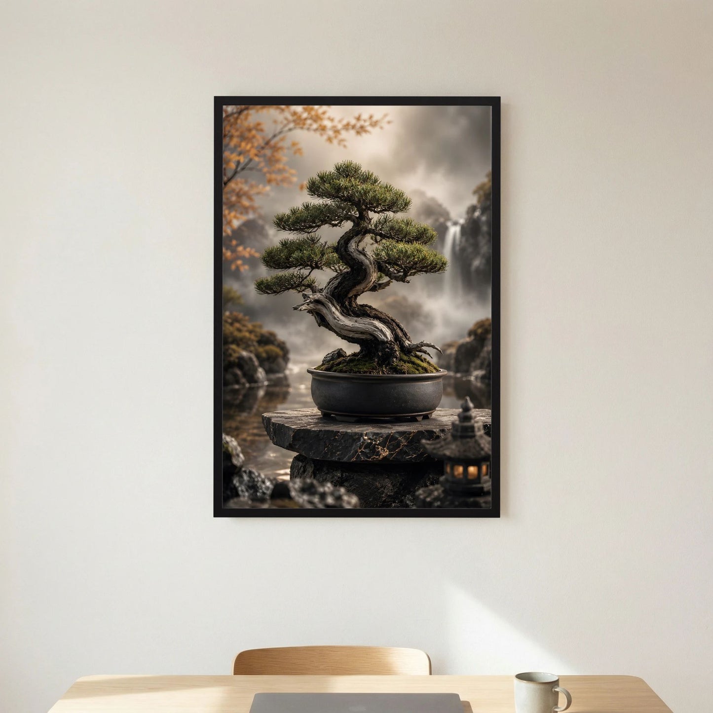 Bonsai-Baum-Poster im schwarzen Rahmen, verzweigter Bonsai auf Steinpodest