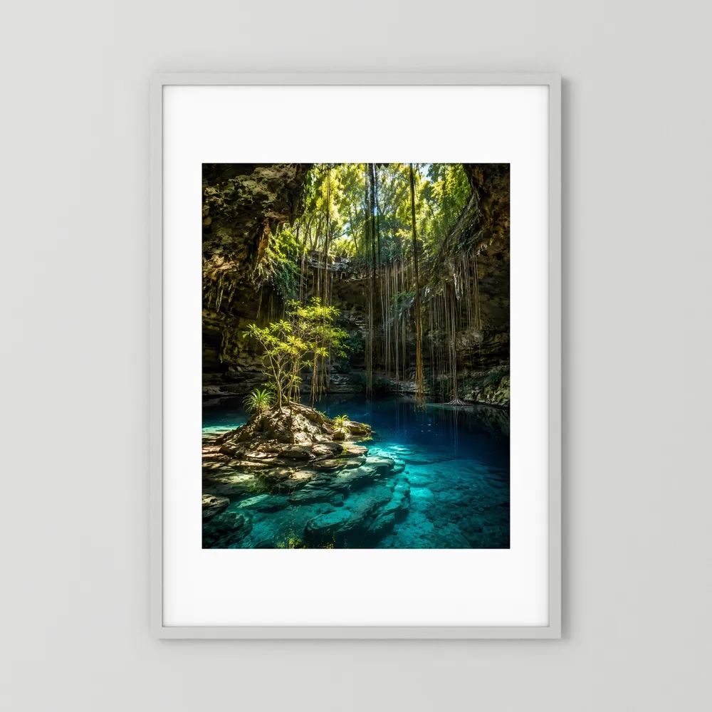 Hochformat-Poster mit weißem Rahmen: tropische Höhle mit türkisfarbenem Naturpool