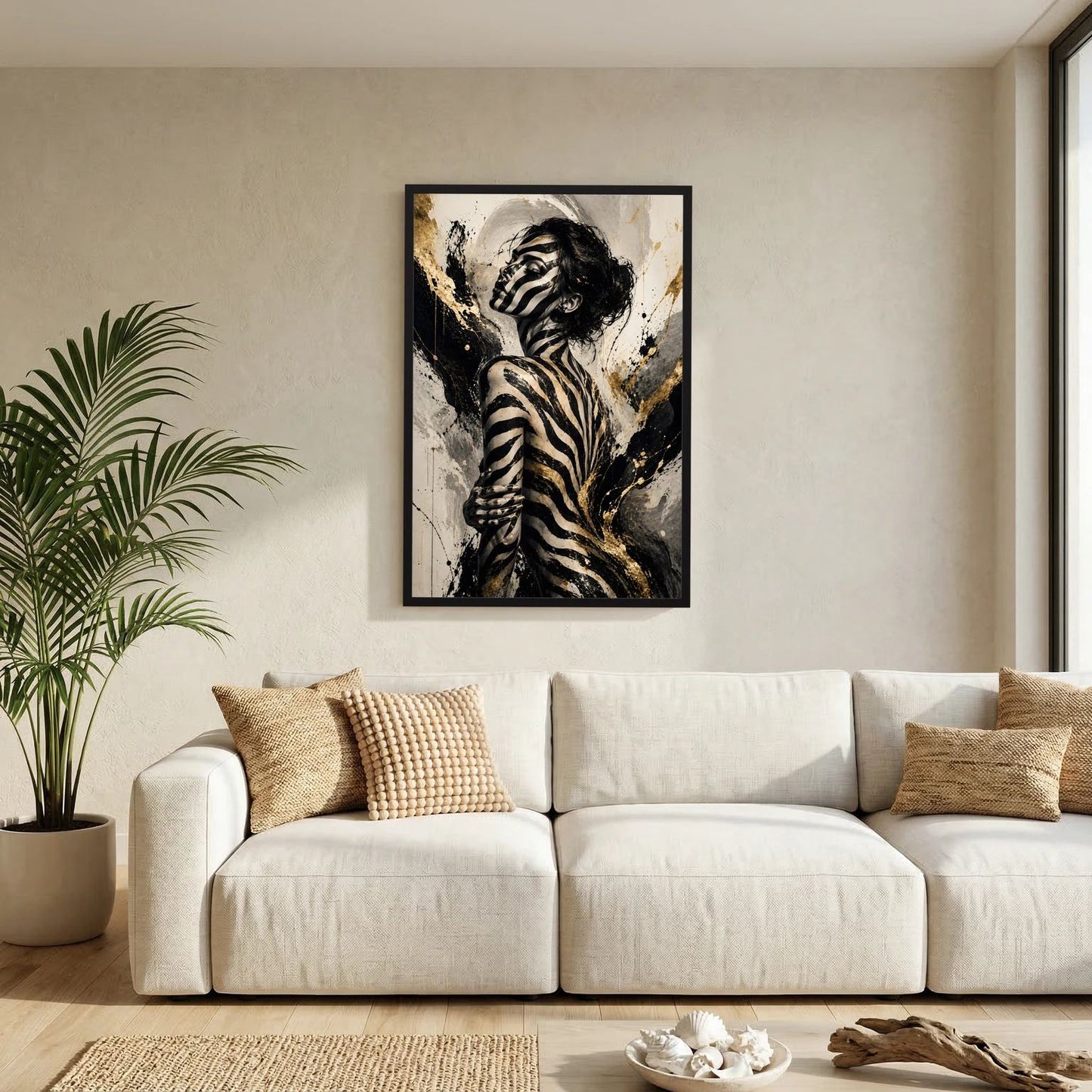 Poster Frauenportrait Schwarzgold, schwarzer Rahmen, Zebra-Bodypainting, Hochformat