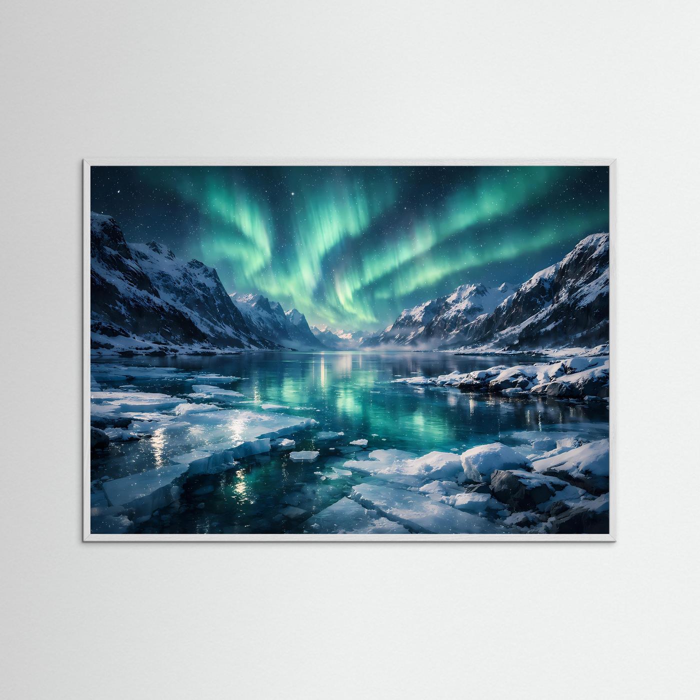 Magische Polarlichter über verschneitem Fjord | Nordlichter Panorama Wandbild & Kunst Poster Querformat