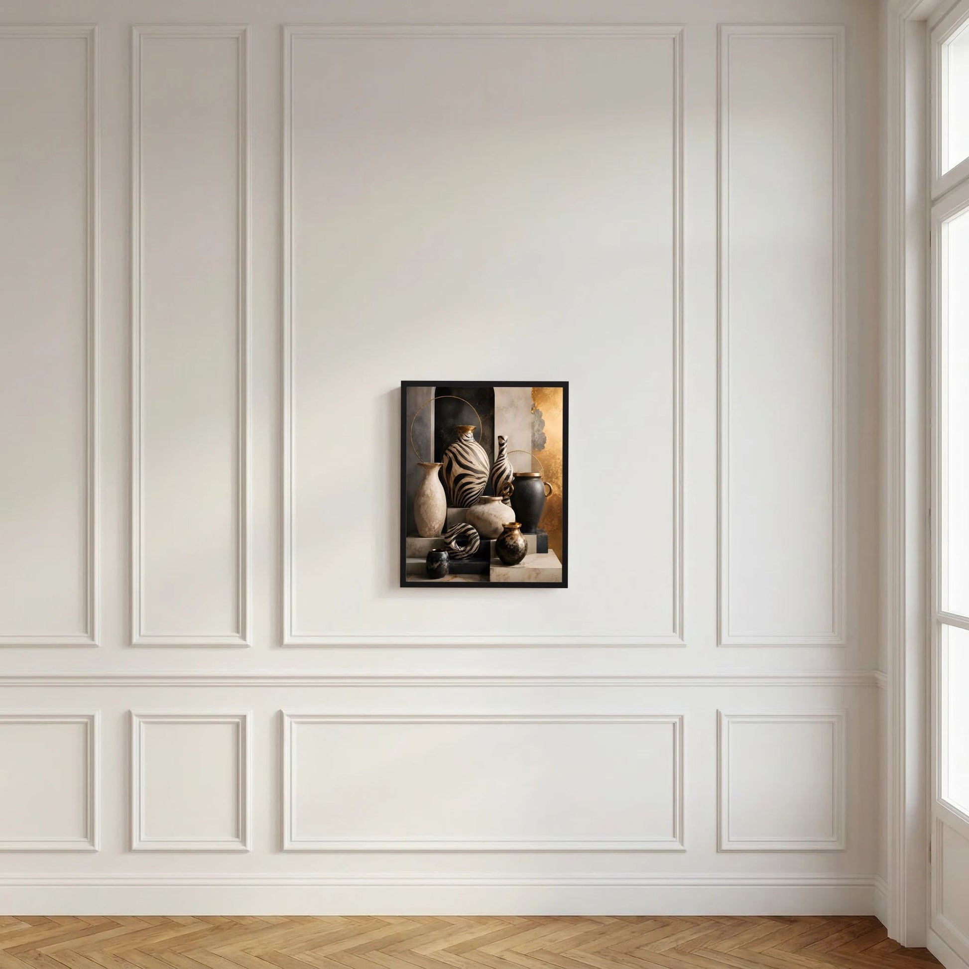Gerahmtes Hochformat-Wandposter mit Zebra-Vasen-Motiv: Keramik in Schwarz, Weiß, Gold