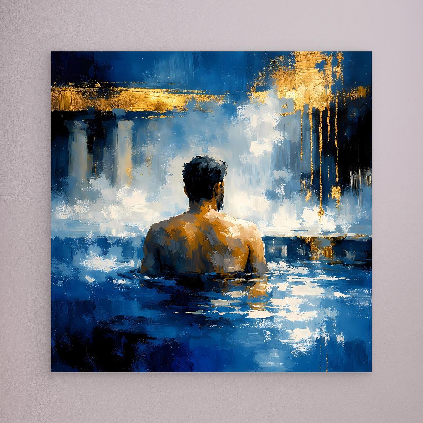 Wandbild auf Leinwand: Rückenansicht eines Mannes im blauen Bad mit goldenen Akzenten, ohne Rahmen