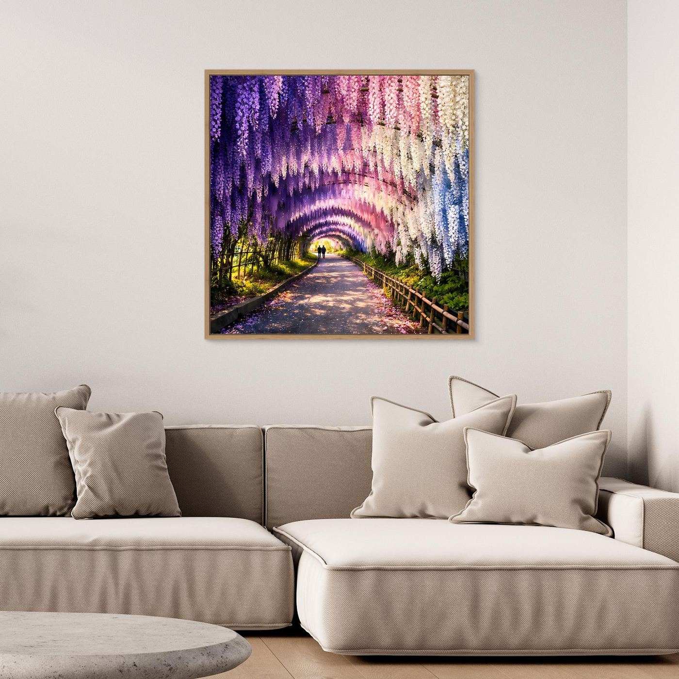 Leinwandbild mit Glyzinien-Tunnel in Lila und Rosa, gerahmt, beleuchtete Straße