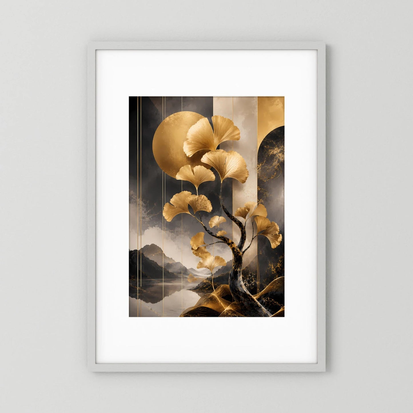 Hochformat-Poster mit goldenem Ginkgobaum, schwarzem Rahmen und Landschaftsdetails