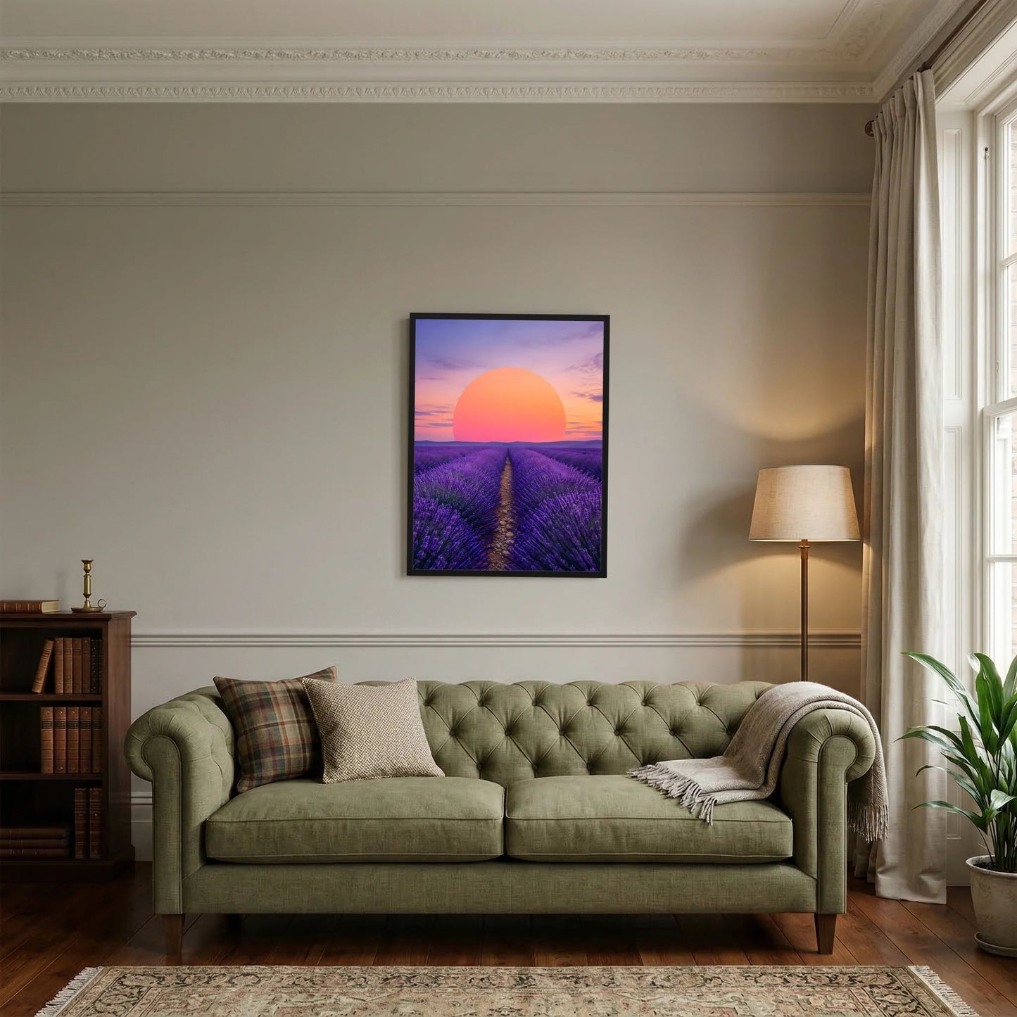 Hochformat-Poster: Lavendelfeld mit violettem Pfad und großer orangefarbener Sonne vor rosafarbenem Abendhimmel.