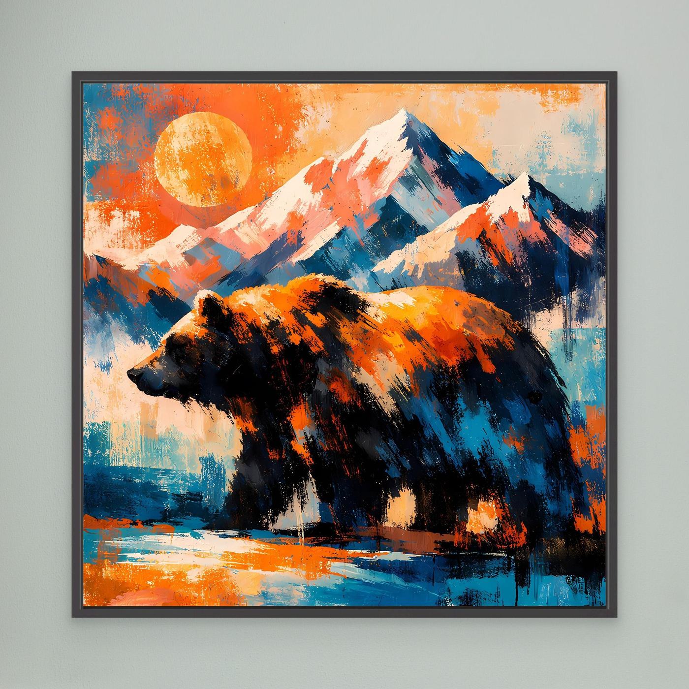 Leinwand-Wandbild mit abstraktem Grizzlybär und Berglandschaft; schwarzer Rahmen.