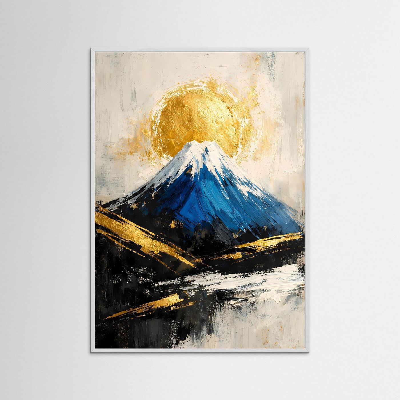 Abstraktes Bergposter mit grauem Rahmen, goldener Kreis über blauem Berg, weiße und blaue Kontraste.