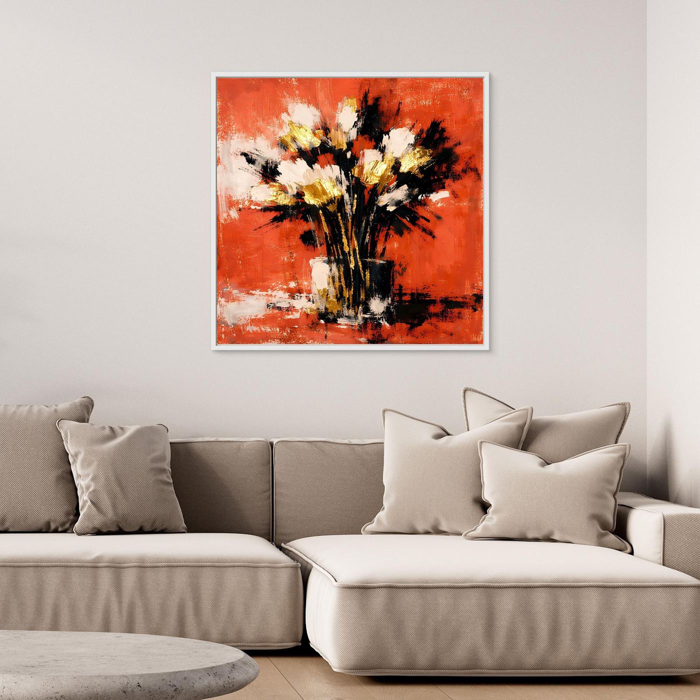 Abstraktes Blumenstrauß-Wandbild mit schwarzem Rahmen: orange-roter Hintergrund, gelb-weiße Blüten.