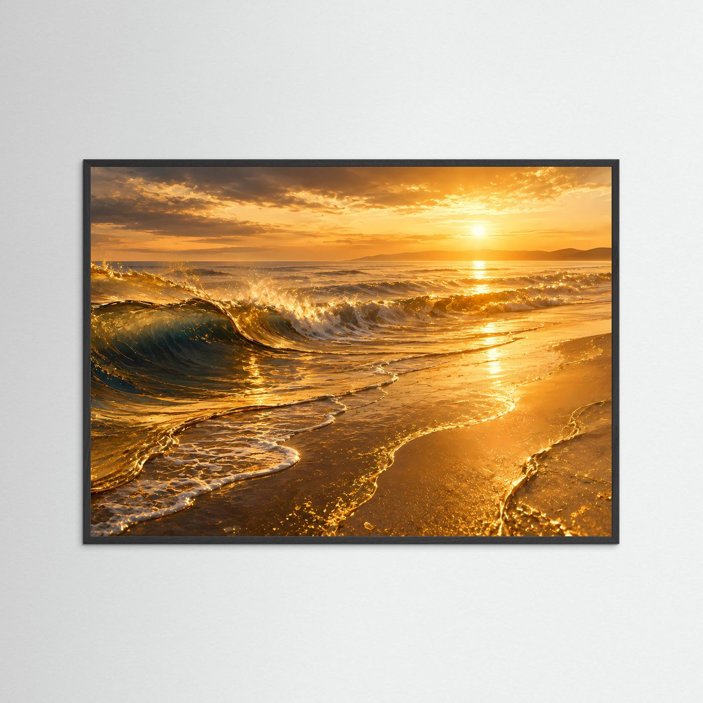 Goldener Sonnenuntergang am Meer | Leuchtende Wellen & Traumstrand