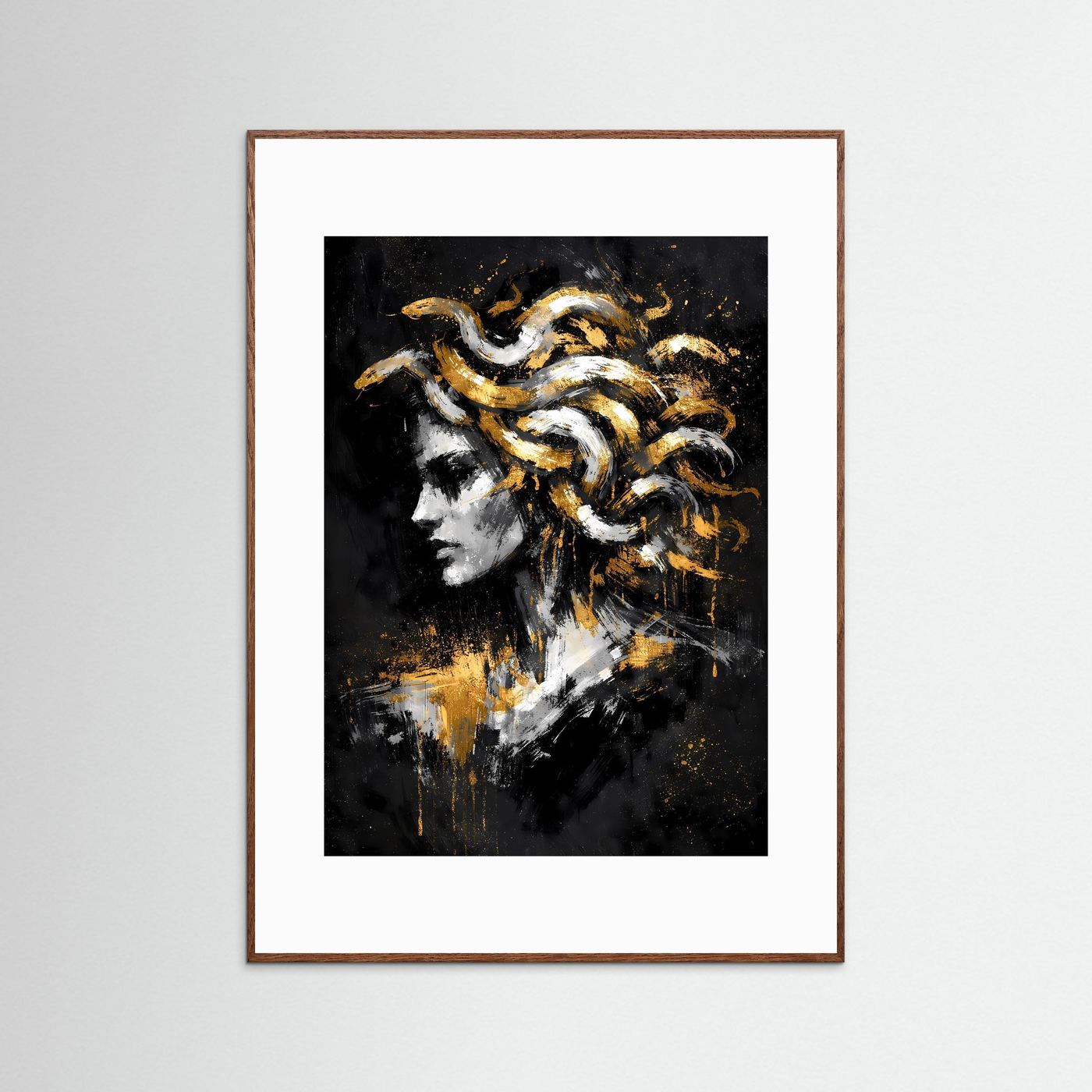 Mythologie-Wandbild: Medusa-Profil mit goldenen Schlangenhaaren, brauner Holzrahmen