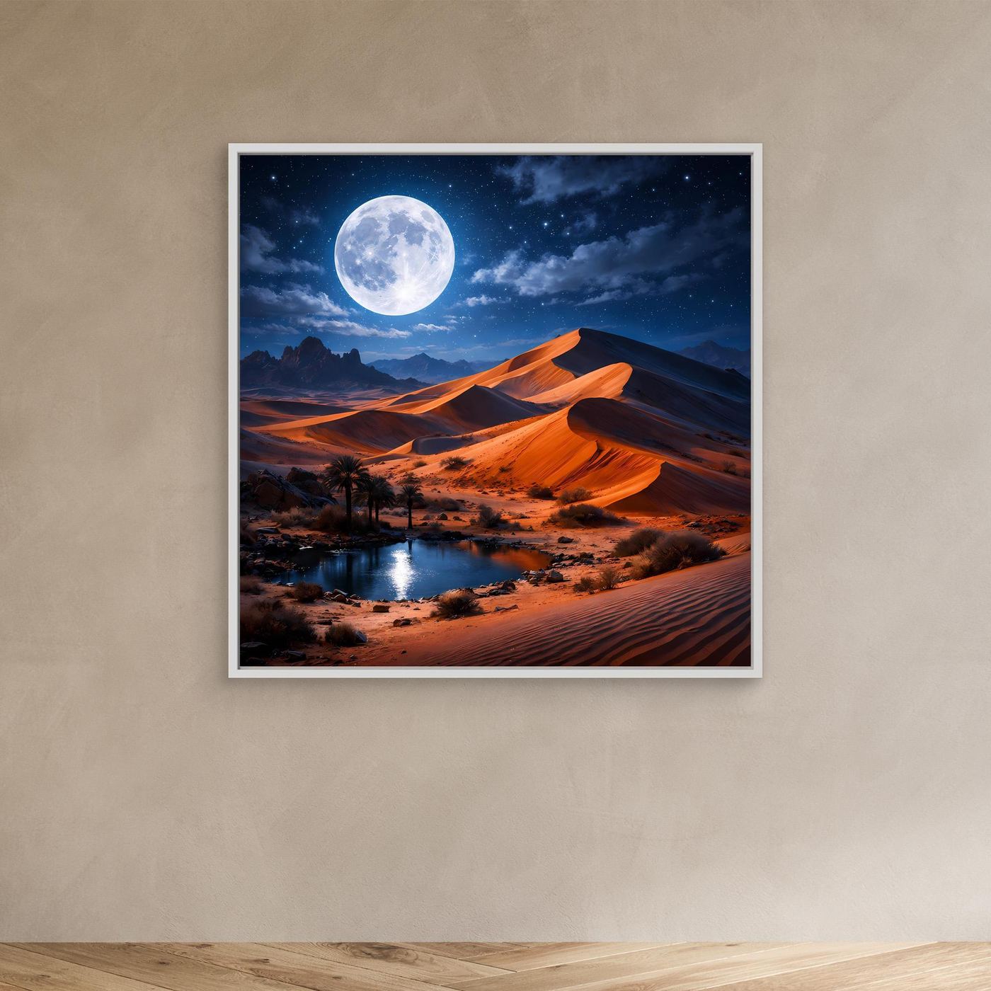 Leinwand-Wandbild mit hellem Rahmen: Mond über Wüste mit Oase, Dünen und Sandrillen