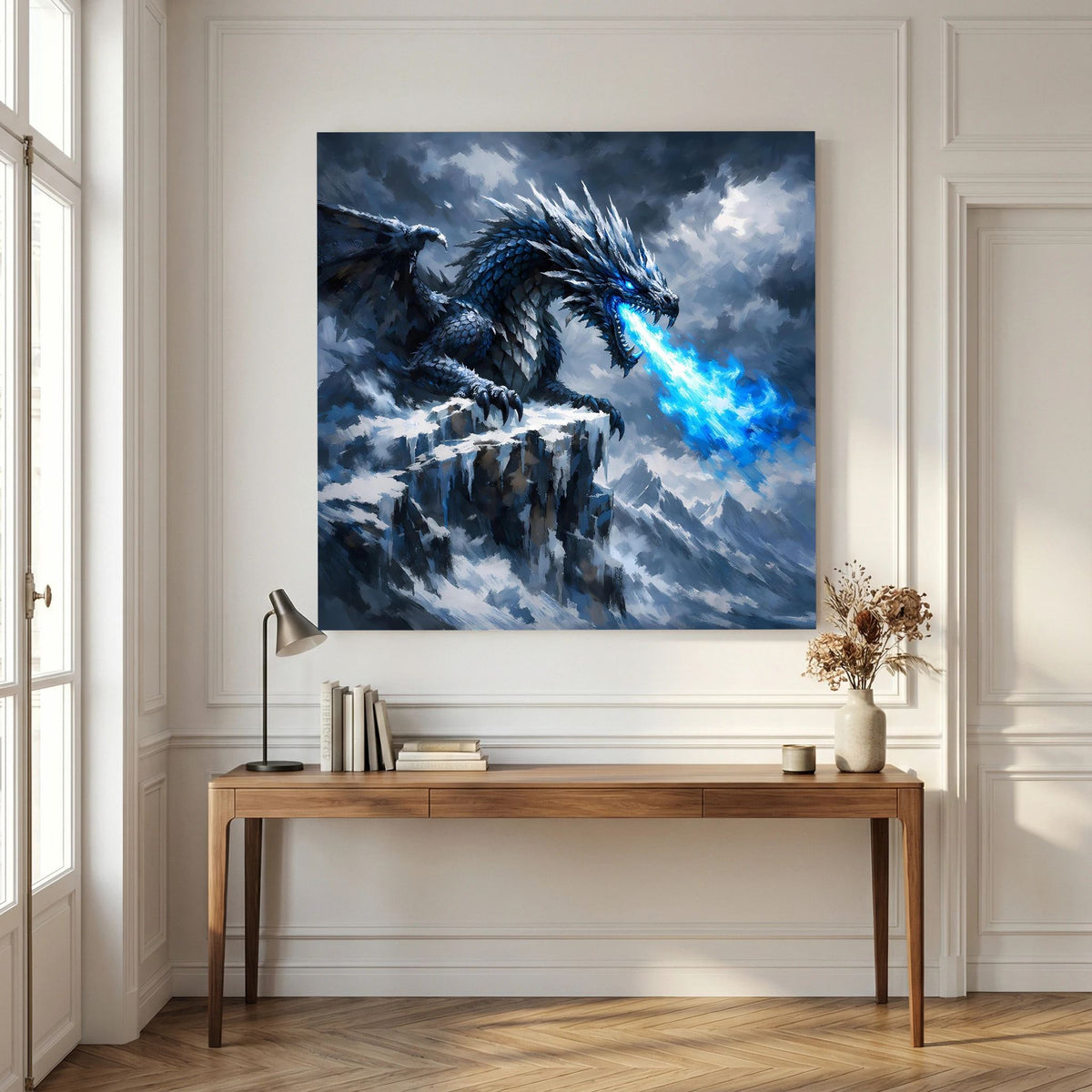 Leinwand-Wandbild: Eisdrache auf Felsgipfel mit blauem Energieatem und Sturmwolken