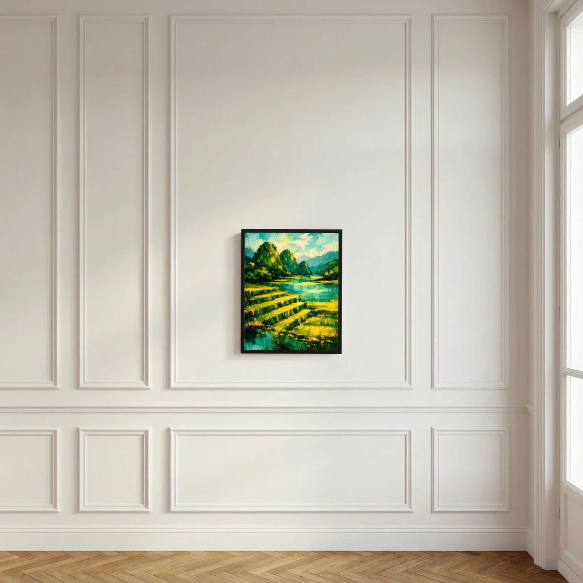 Gerahmtes Hochformat-Poster an weißer Wand: Berglandschaft in Grün und Gelb