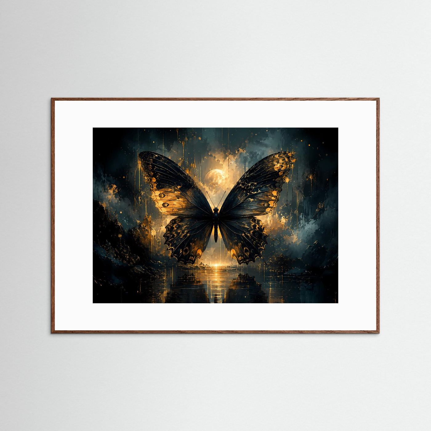 Schmetterlings-Wandposter im braunen Holzrahmen mit goldener Butterfly-Fantasy-Grafik
