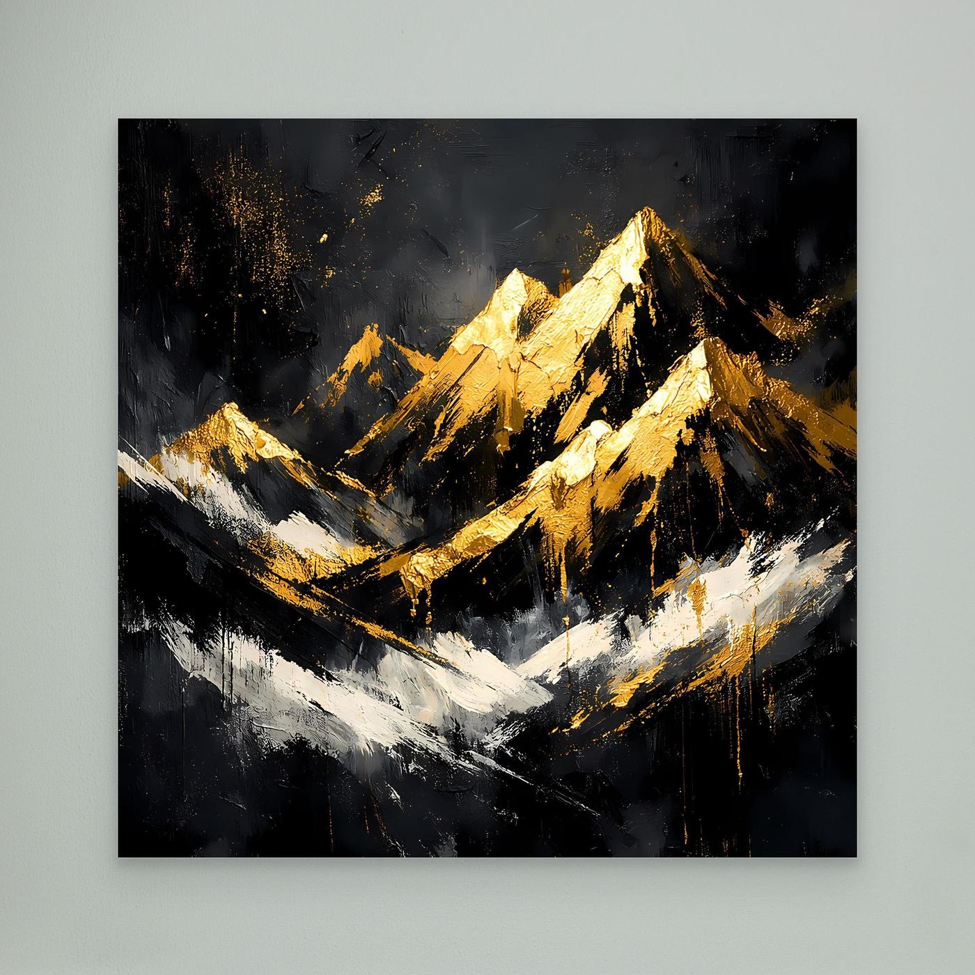 Leinwand Goldene Berggipfel im Abendlicht | Modernes Abstraktes Berg Wandbild