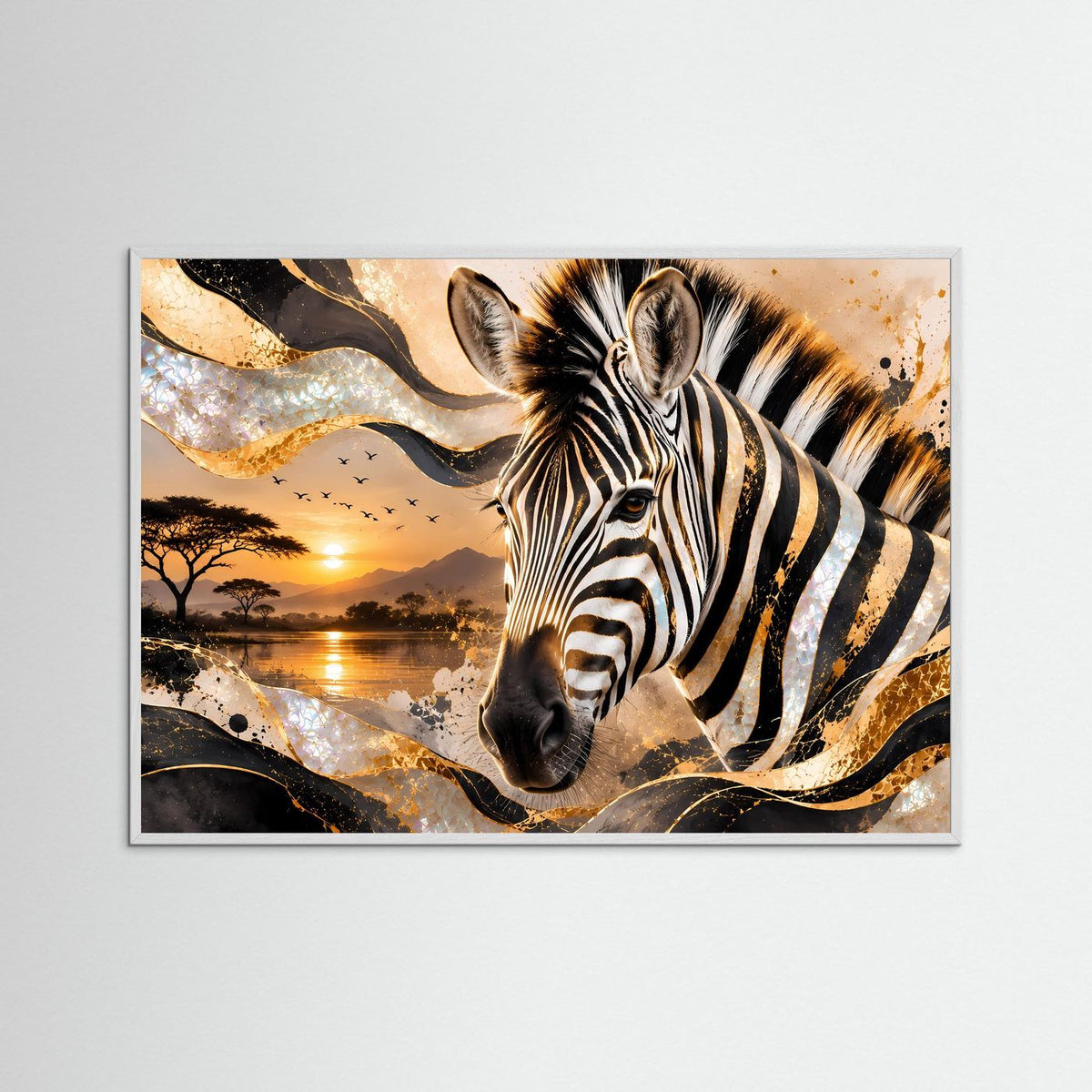 Gerahmte Wandkunst: Zebra-Porträt in Schwarz, Weiß, Gold und Perlmutt im weißen Rahmen