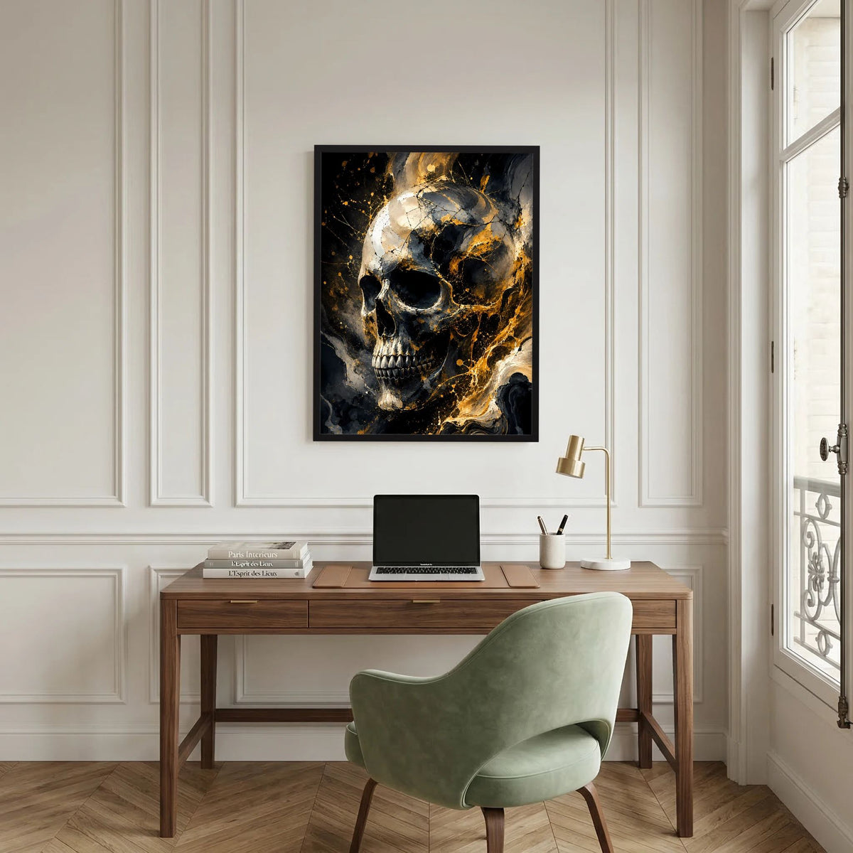 Hochformatposter mit abstraktem Totenkopf in Schwarz und Gold, im schwarzen Rahmen
