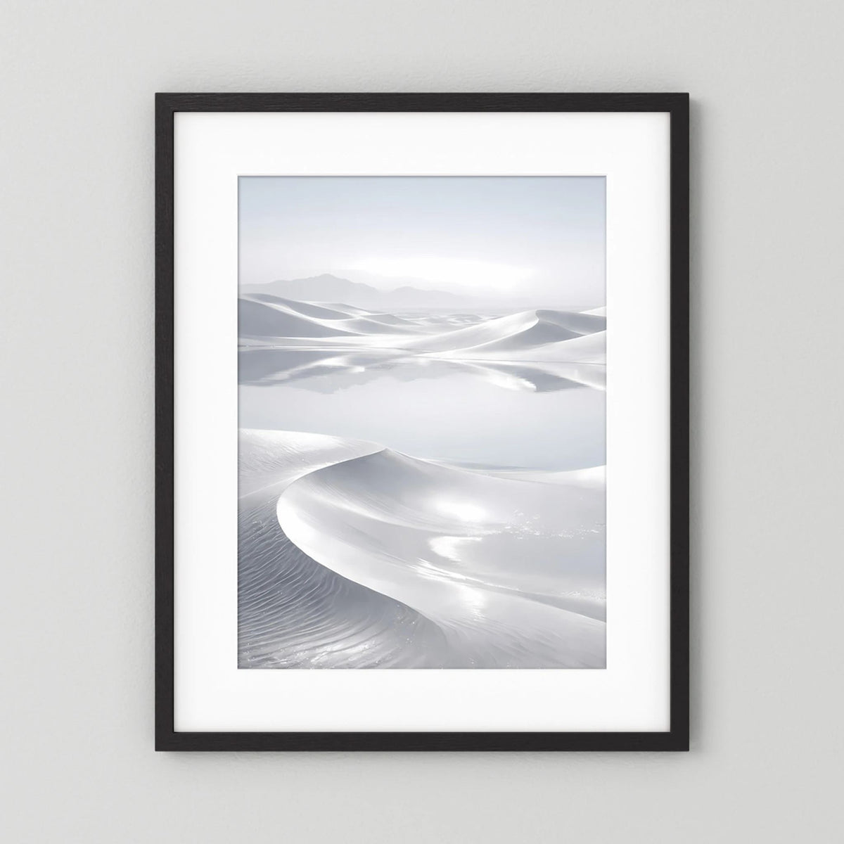 Wandposter im Hochformat mit schwarzem Rahmen und weißem Passepartout, Dünenmotiv