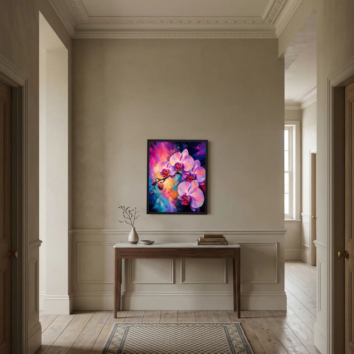 Kunstposter an der Wand mit abstrakten rosa Orchideenblüten in buntem Farbspiel