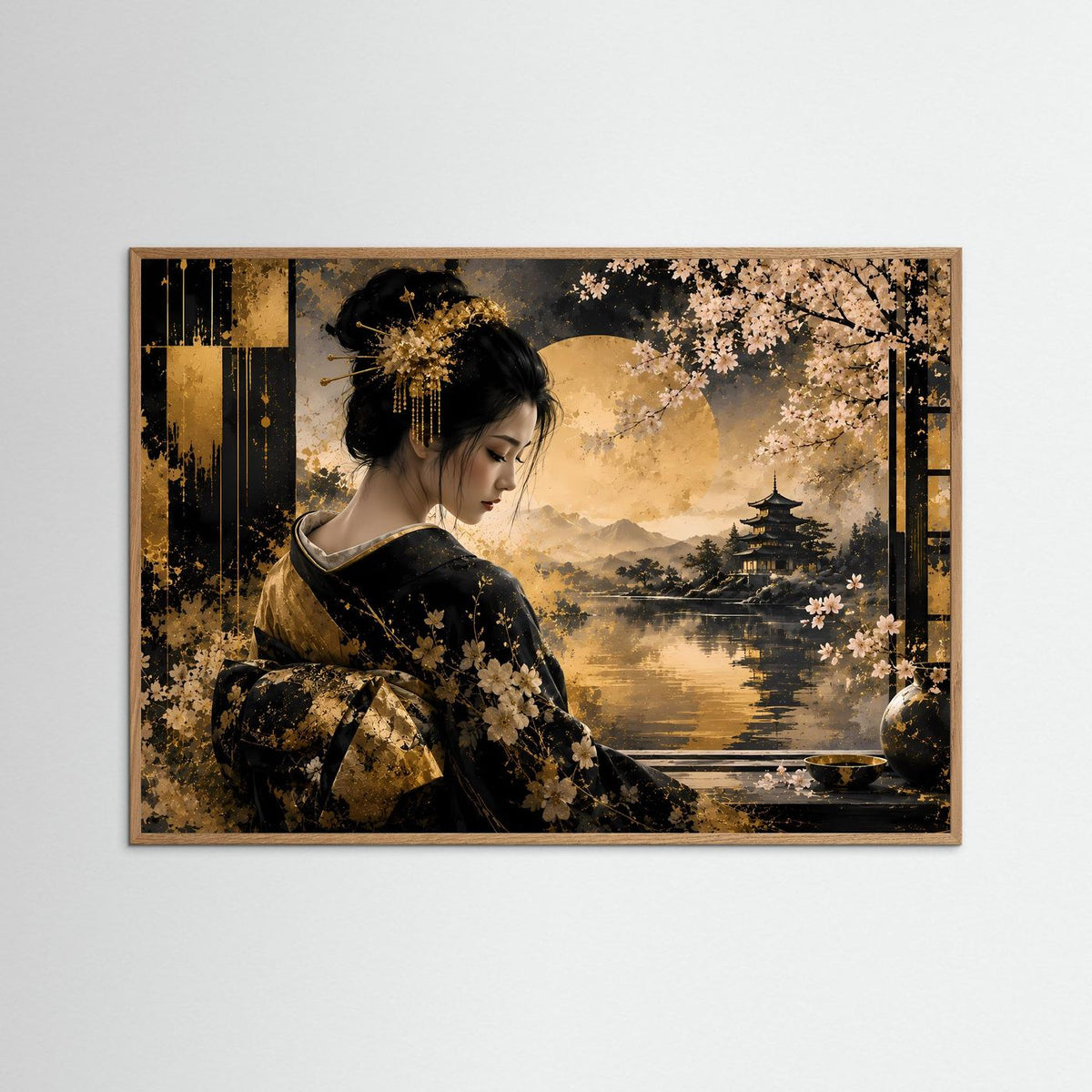 Querformat-Wandbild: Geisha im schwarzen Kimono mit Kirschblüten, heller Holzrahmen