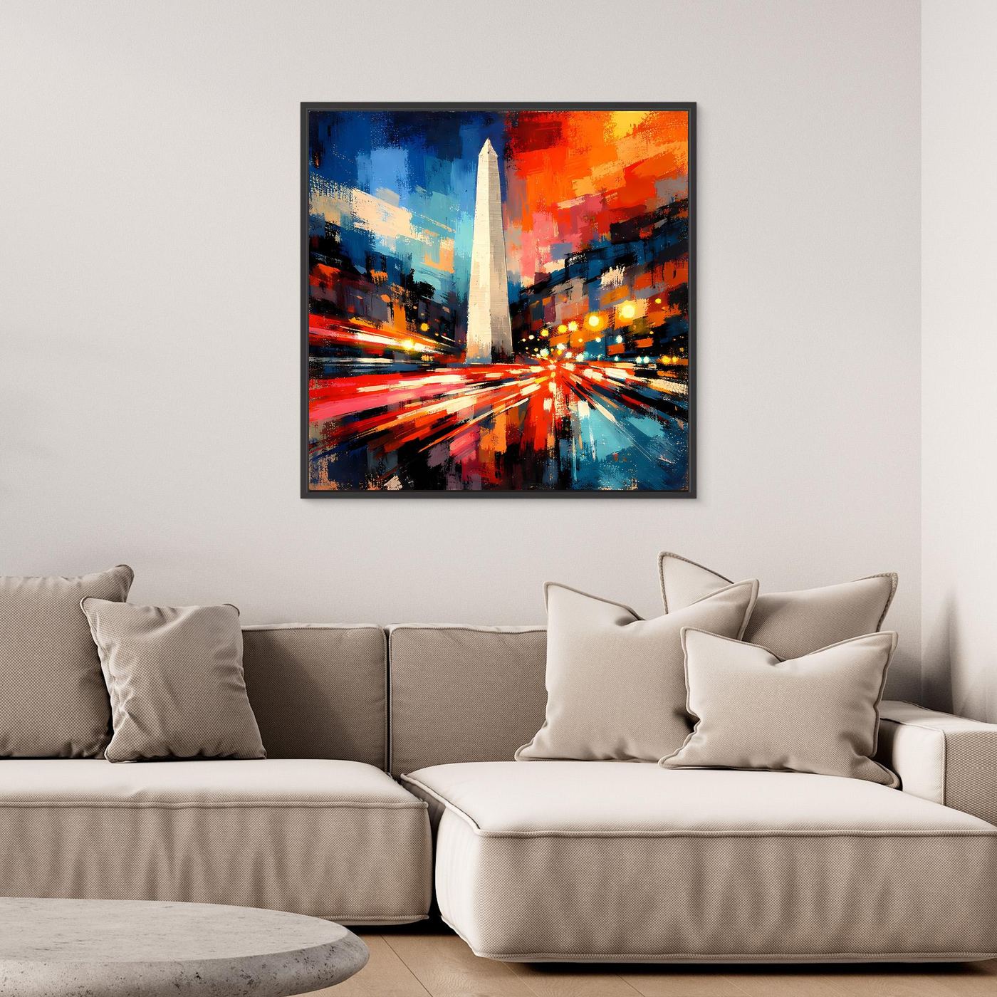 Quadratisches Wandbild auf Leinwand mit abstraktem Obelisk, schwarzem Rahmen