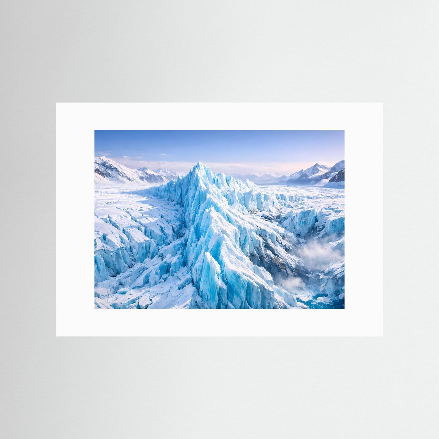 Winterposter mit Eisgletscher-Panorama mit weißem Rand, weiche Schneeflächen und Eisberge