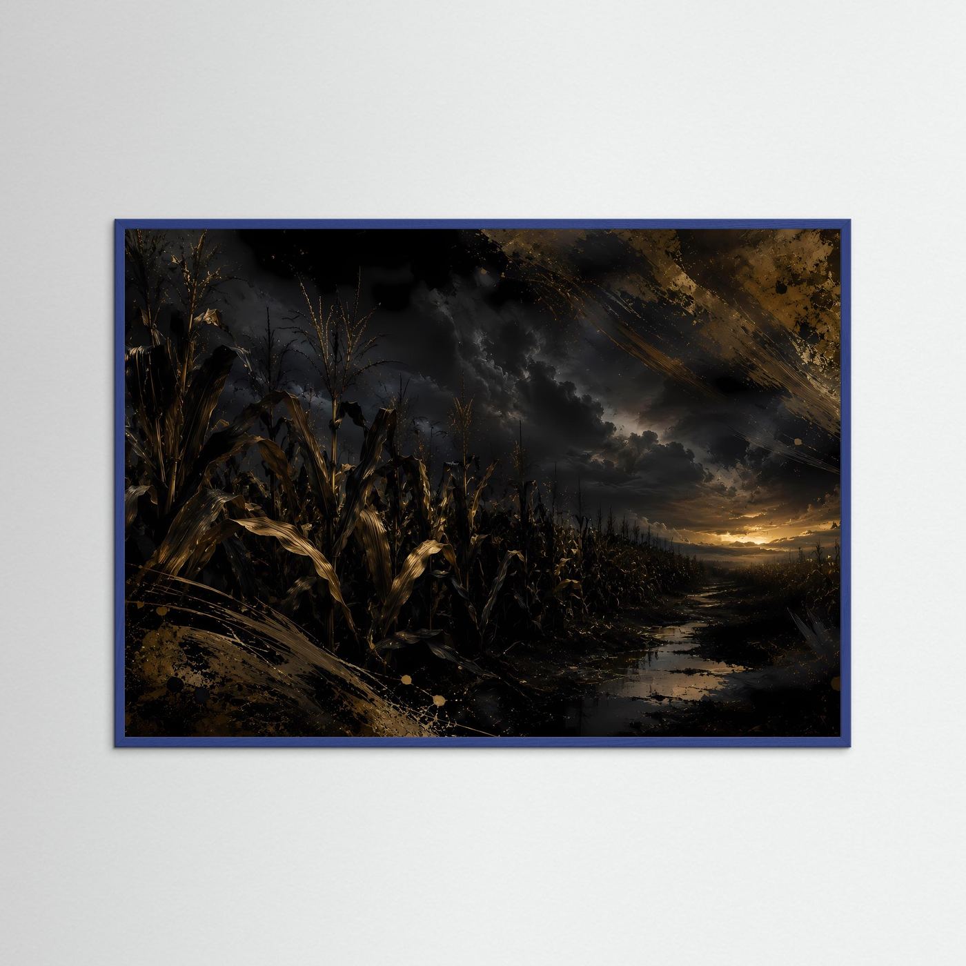 Dunkles Maisfeld bei Sonnenuntergang | Mystische Landschaft in Schwarz & Gold