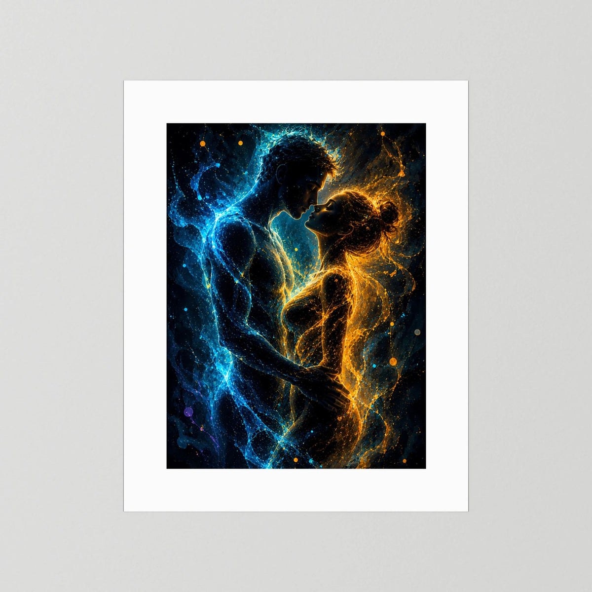 Hochformat-Poster mit abstraktem Paar in Blau und Gold mit weißer Einfassung