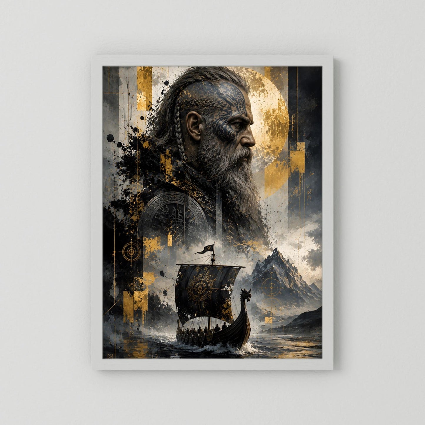Hochformatiges Kunstposter mit Wikingerkopf im Profil, Wikingerschiff und gold-schwarzem Stil, weißer Rand.
