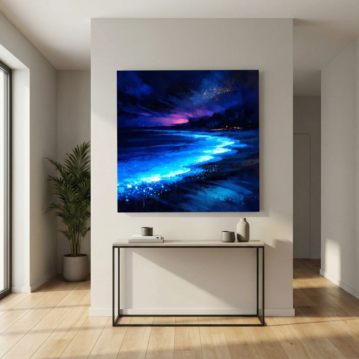 Leinwandbild Strand bei Nacht: blau leuchtende Reflexe auf nassem Sand