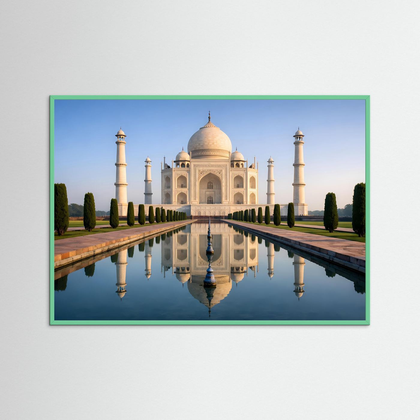 Poster Taj Mahal mit Spiegelung im Wasser, grüner Rahmen, Querformat