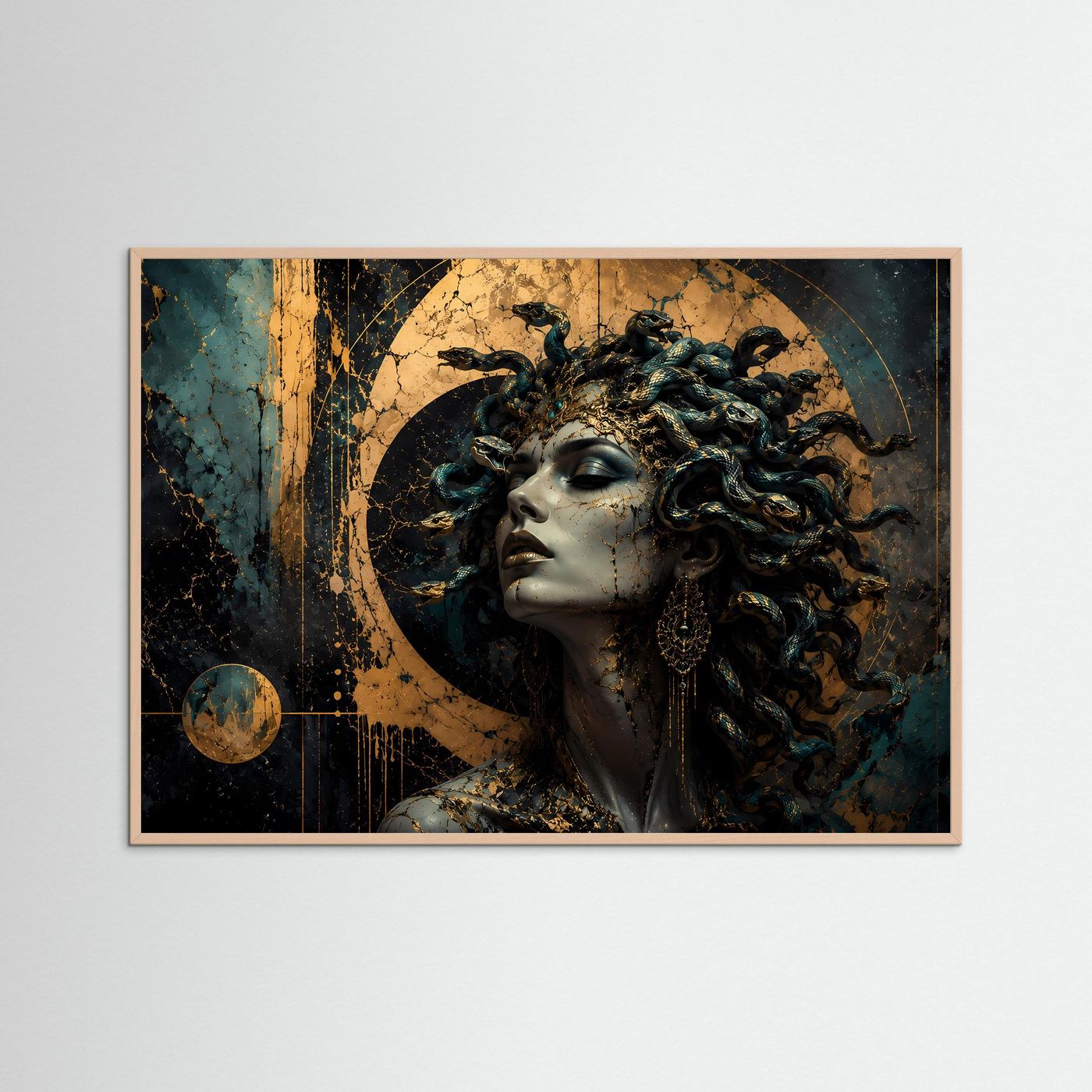 Medusa Poster Schwarz Gold | Mythologische Wandkunst | Elegantes Gorgonen Porträt | Dunkle Fantasy Kunst | Luxuriöse Leinwand