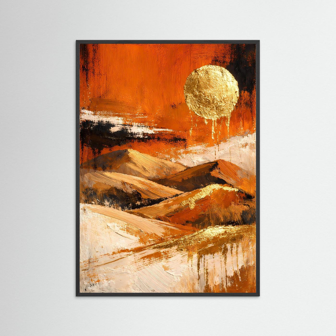 Abstraktes Wüsten-Landschafts-Poster mit goldener Sonne, terrakotta Bergen und schwarzer Kontur