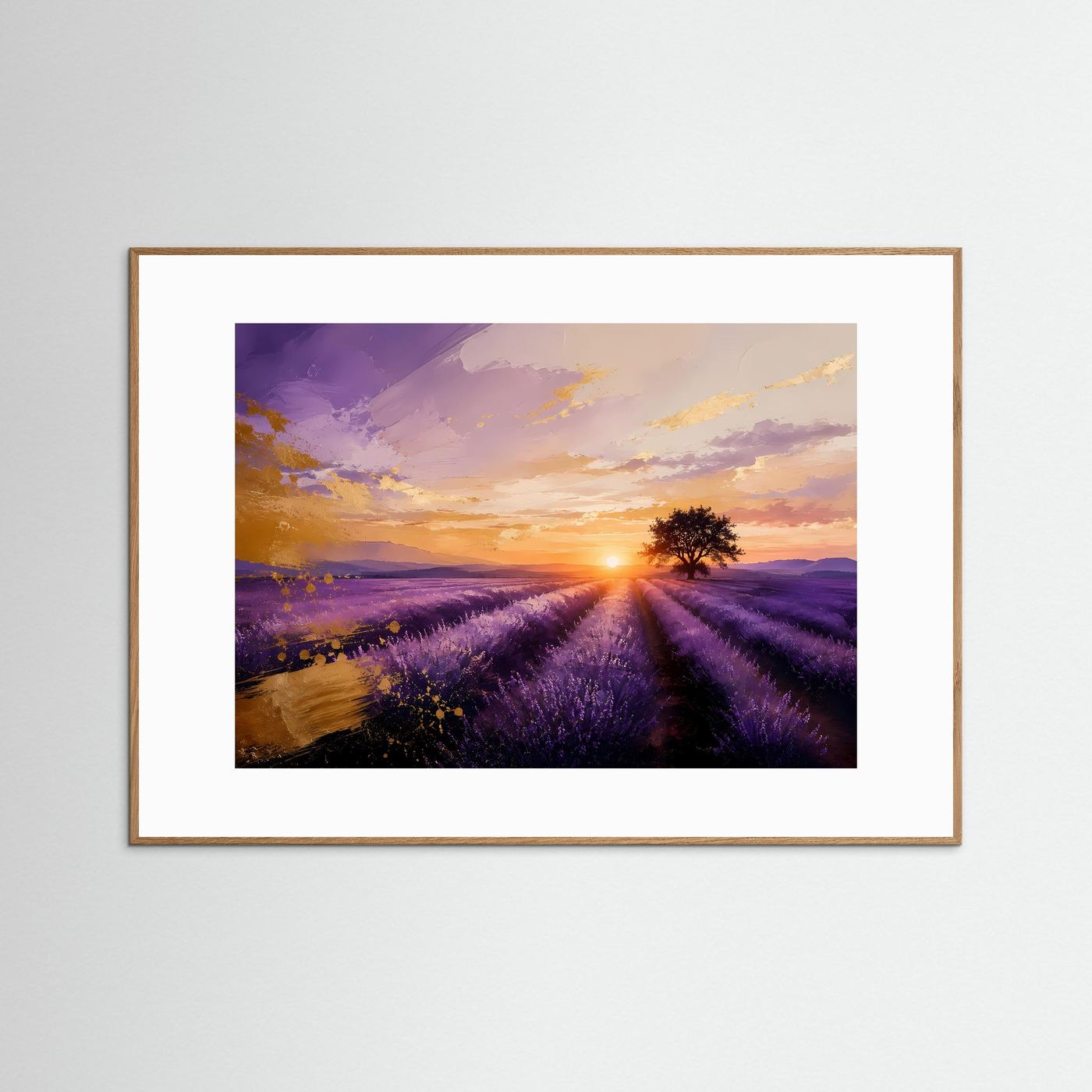 Wandbild mit Lavendelfeld und Sonnenuntergang, hellbrauner Holzrahmen