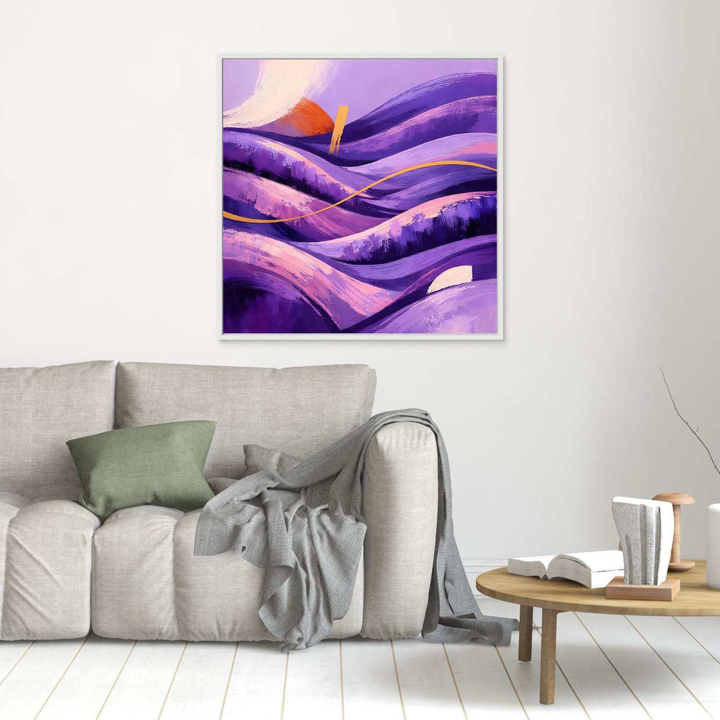Abstraktes Leinwandbild mit violetten Wellen und goldener Akzentlinie im weißen Rahmen