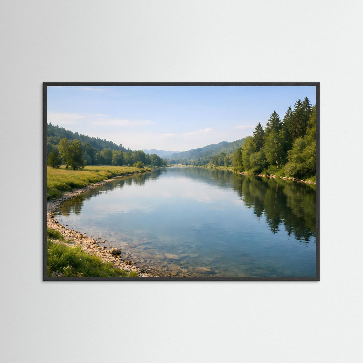 Idyllische Flusslandschaft im Sommer | Grüne Natur & ruhiges Wasser – Landschaftliche Wandkunst