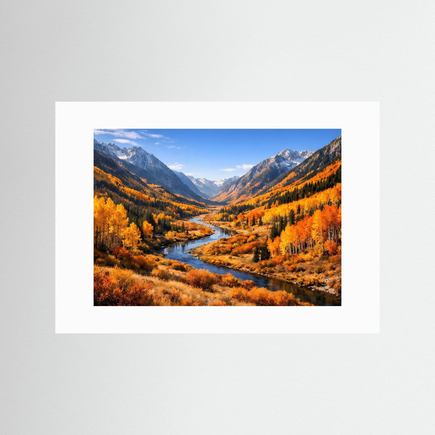 Wandbild mit weißem Rand: Herbstliches Bergtal mit Fluss und bunten Baumkronen