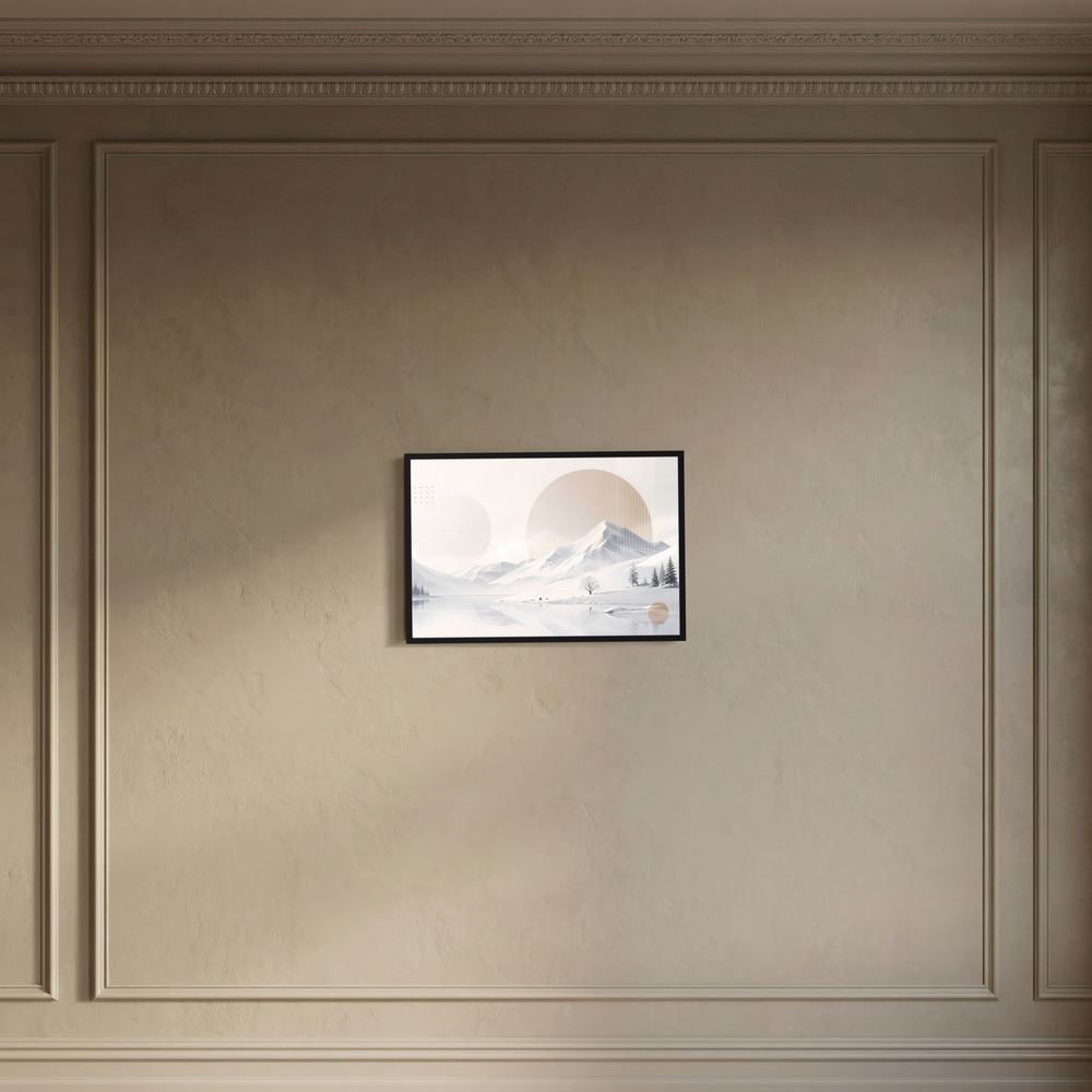 Kleines Poster mit winterlicher Berglandschaft in Weiß und Beige, schwarzer Rahmen